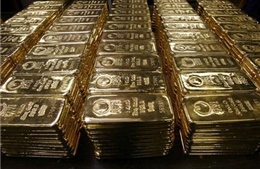 Đồng franc thả nổi chi phối thị trường vàng